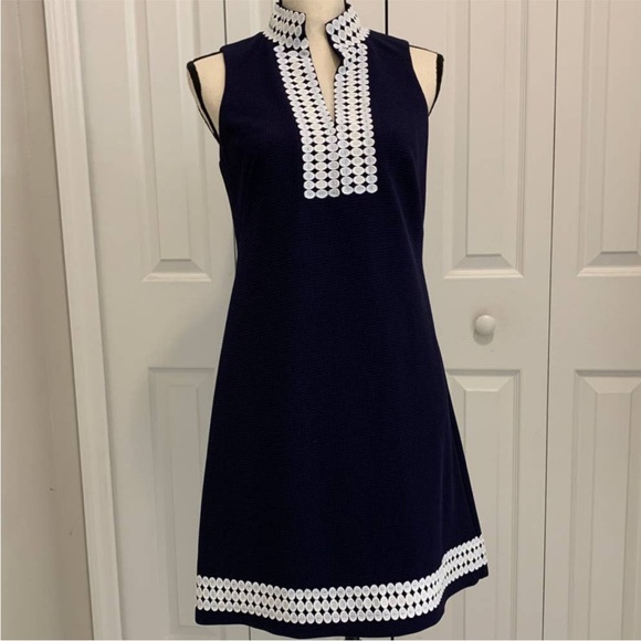Vince Camuto Sleeveless Navy Sheath Dress Size 4 - Picture 1 of 9